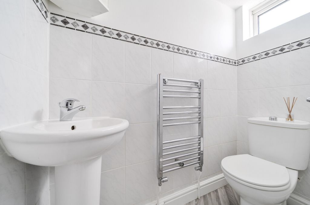 Property photo 3 of 11 1458620-18-6A0331...