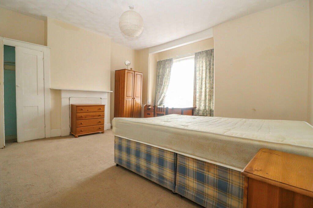 Property photo 3 of 8 Picture No. 06