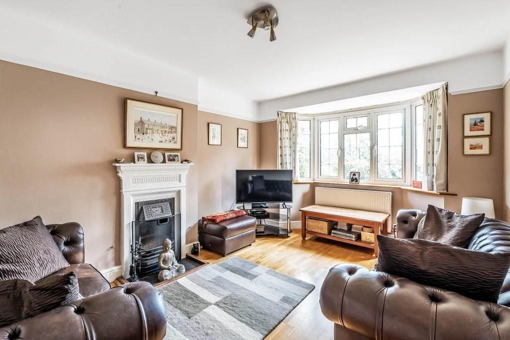 Property photo 3 of 17 71-Ashcombe-Road-11.Jpg