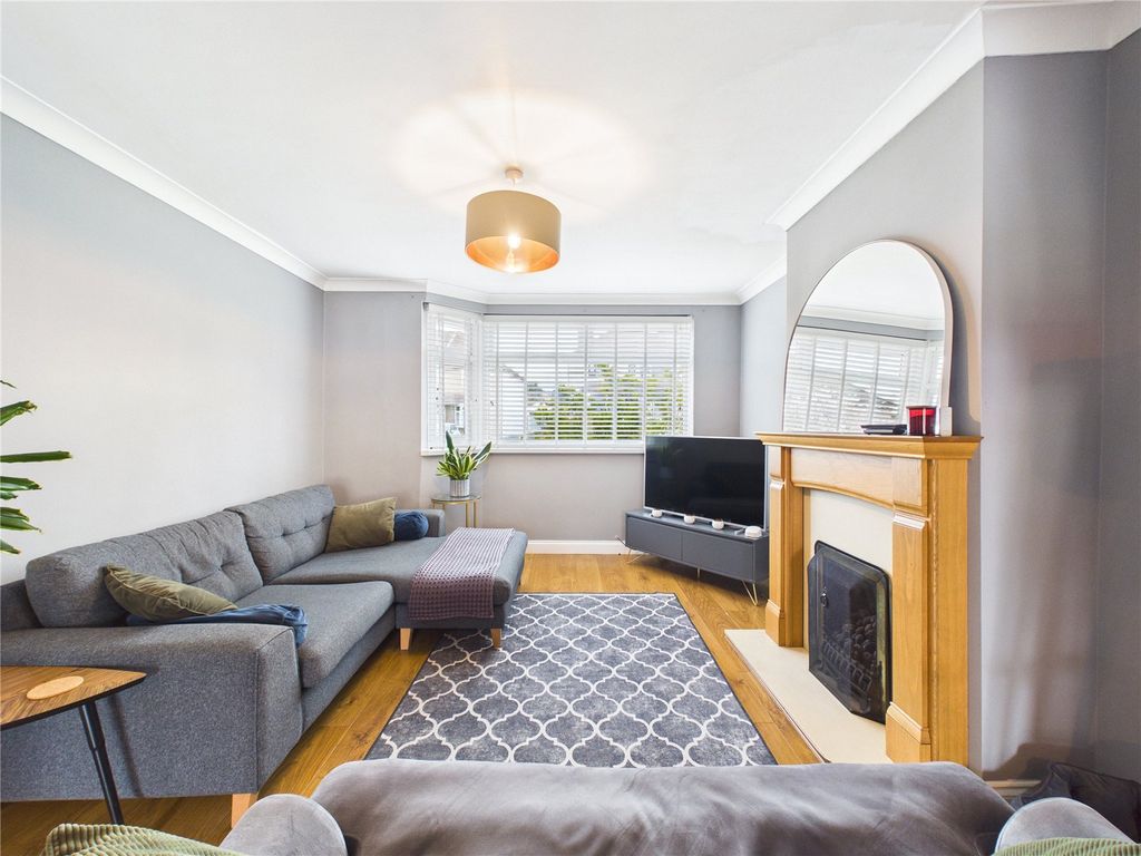 Property photo 3 of 26 Picture No. 04