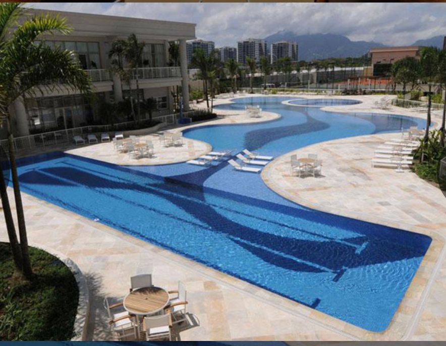 Property photo 2 of 33