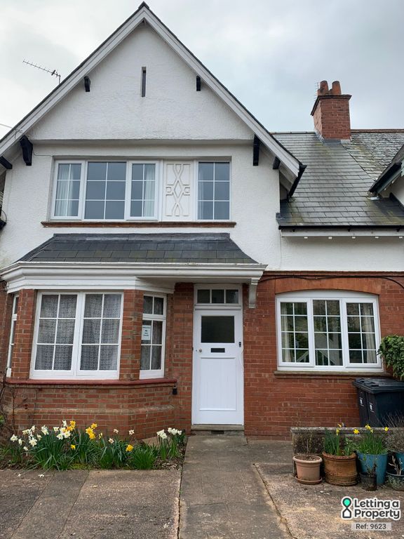 Property photo 2 of 15