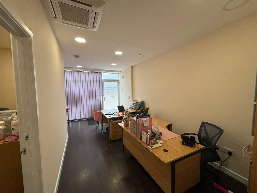 Property photo 3 of 5 Img_2465.Jpg
