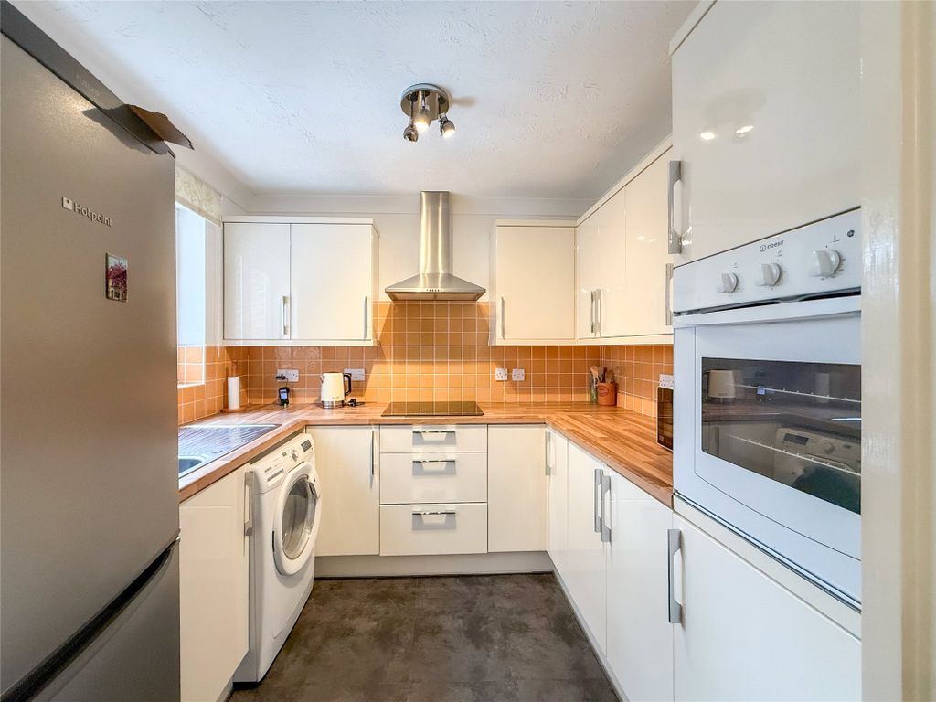 Property photo 1 of 14 Kitchen