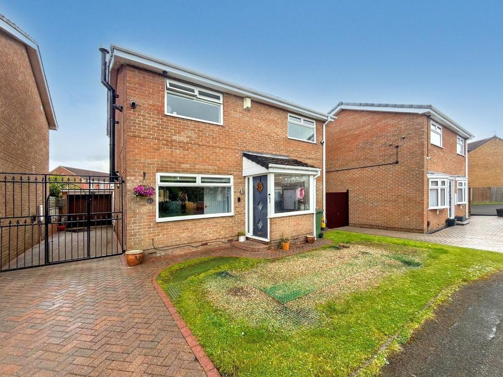 Property photo 1 of 24
