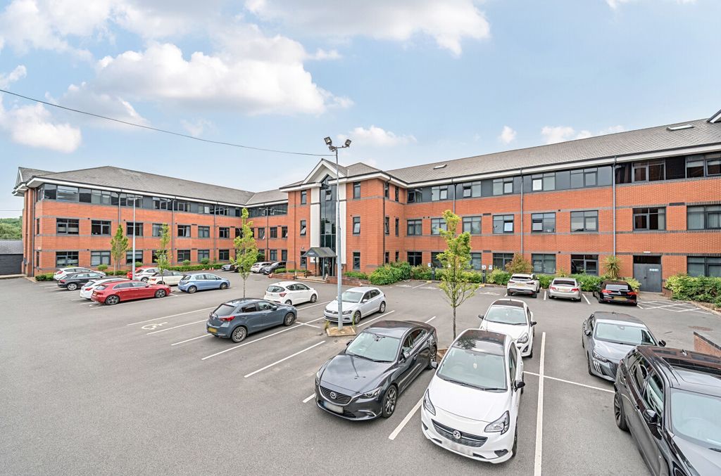 Property photo 2 of 15 1486230-2-6A46110...