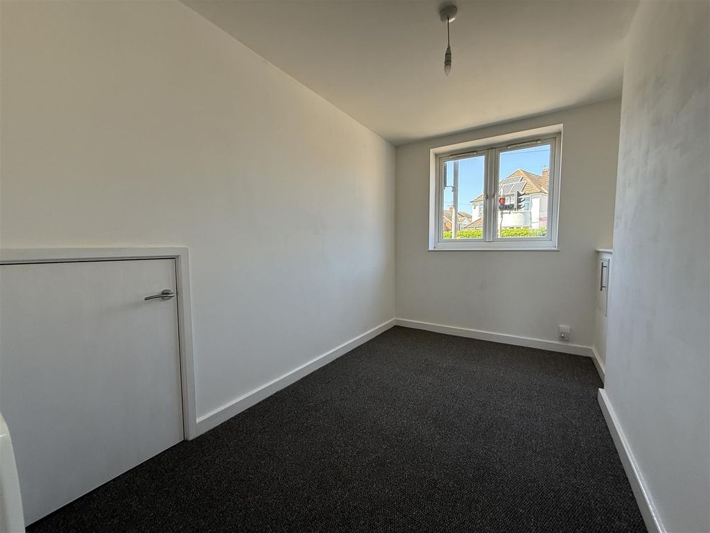 Property photo 3 of 5 Img_5727.Jpg
