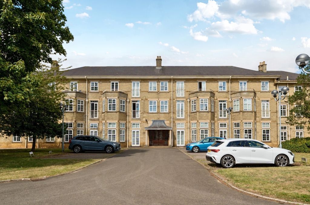 Property photo 1 of 14 1346405-10-68B0c89032c57