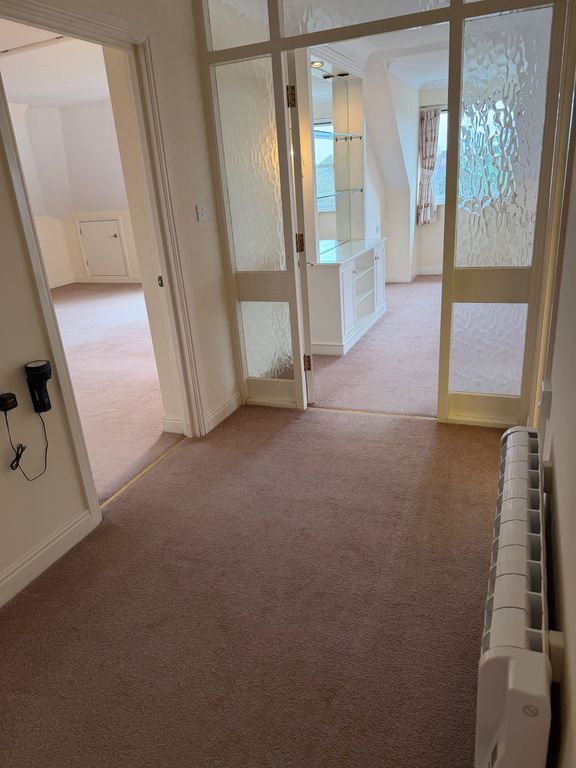 Property photo 3 of 33