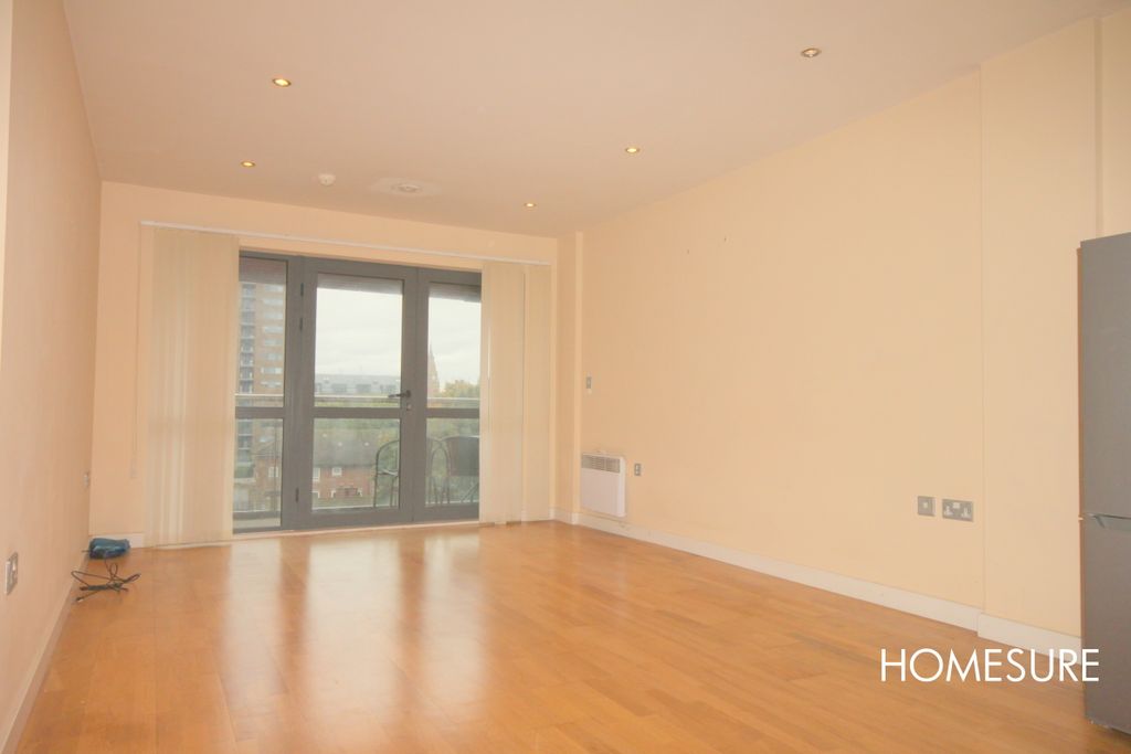 Property photo 2 of 6 Img_8659