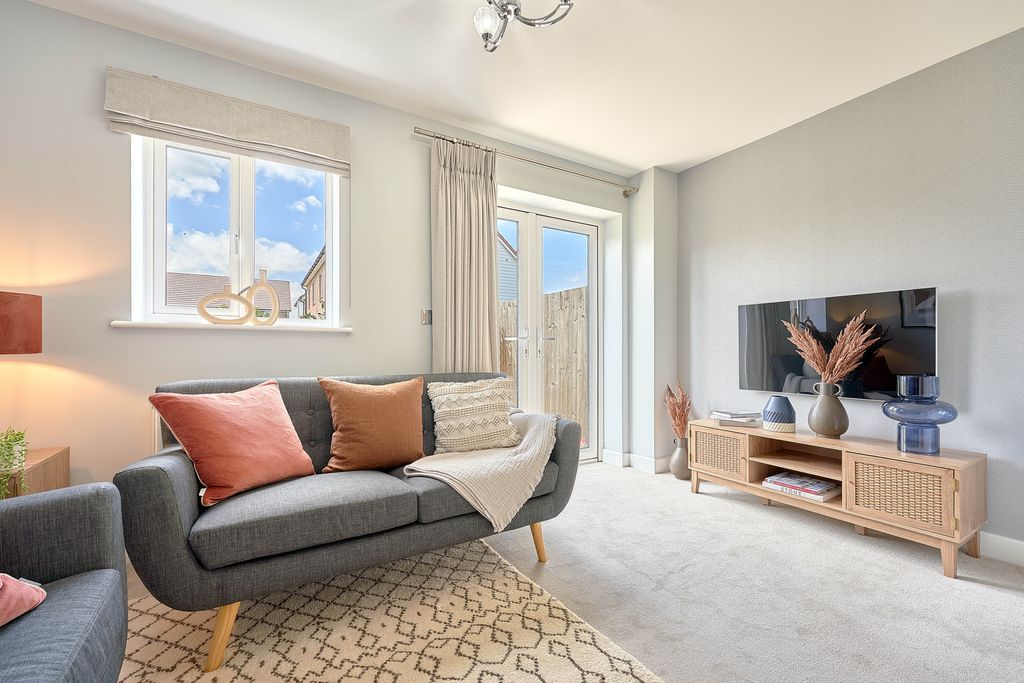 Property photo 1 of 7 Photo