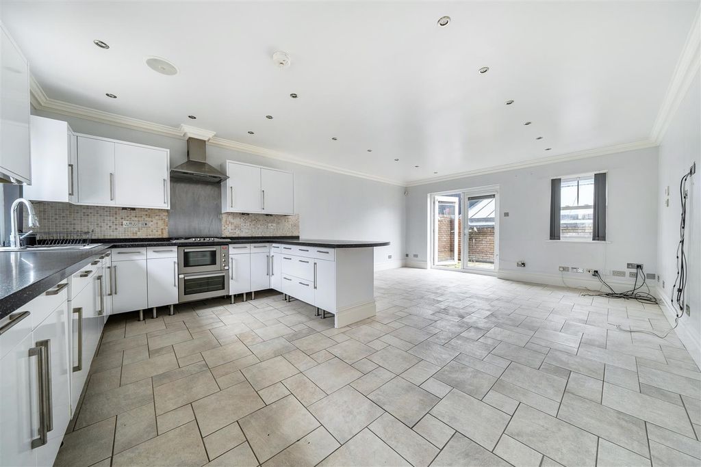 Property photo 2 of 24 1528377 (23).Jpg