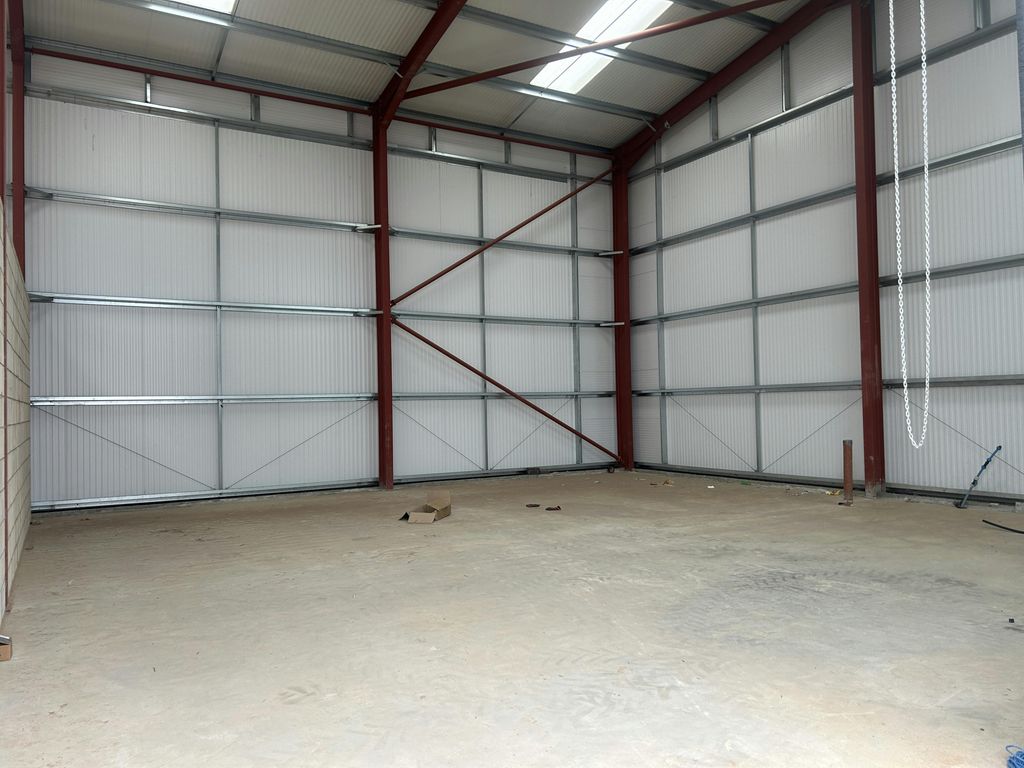 Property photo 3 of 8 Img_1305.Jpg