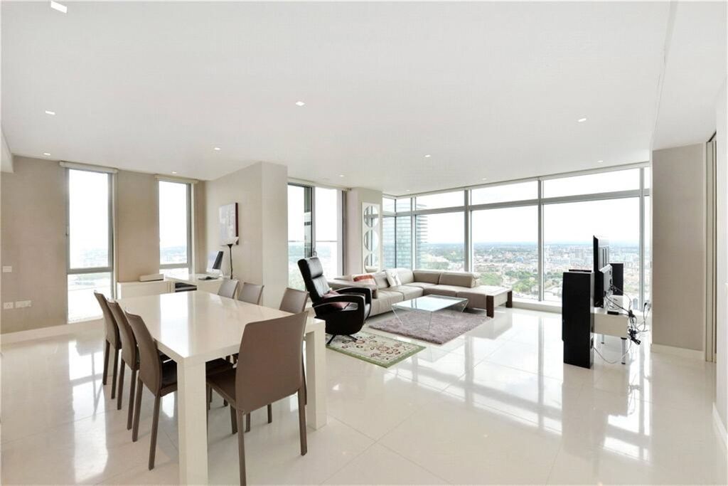 Property photo 1 of 10 (Main)