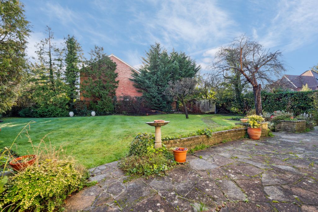 Property photo 2 of 14