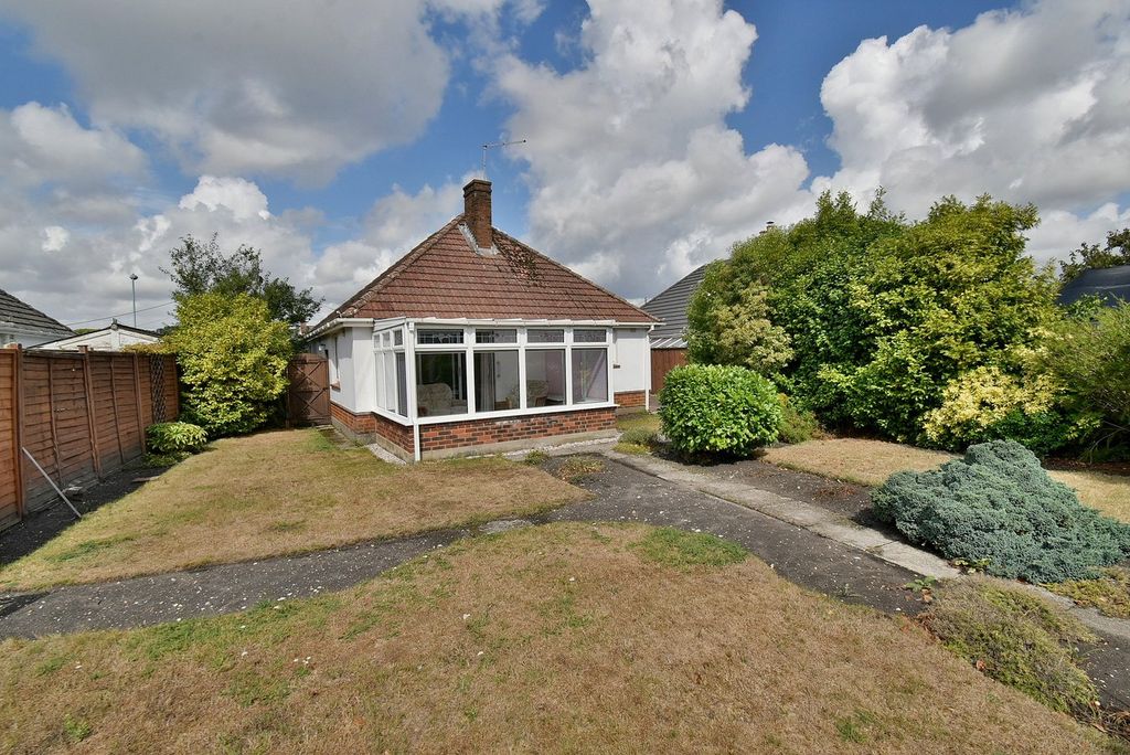 Property photo 2 of 12