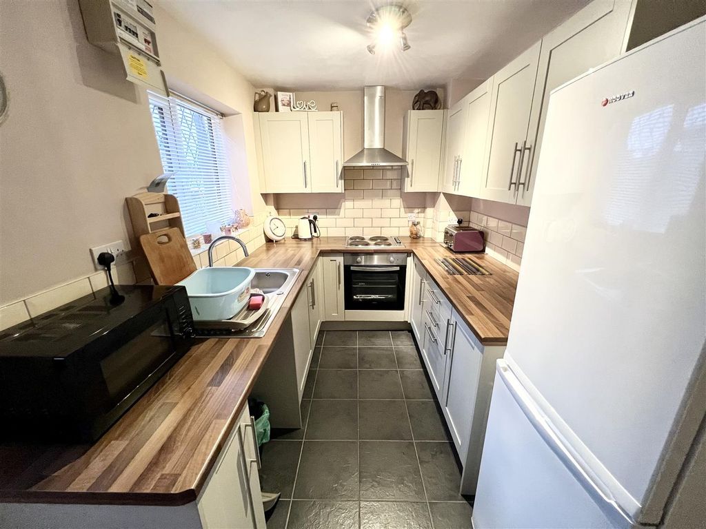 Property photo 2 of 10 Image (01B).Jpeg