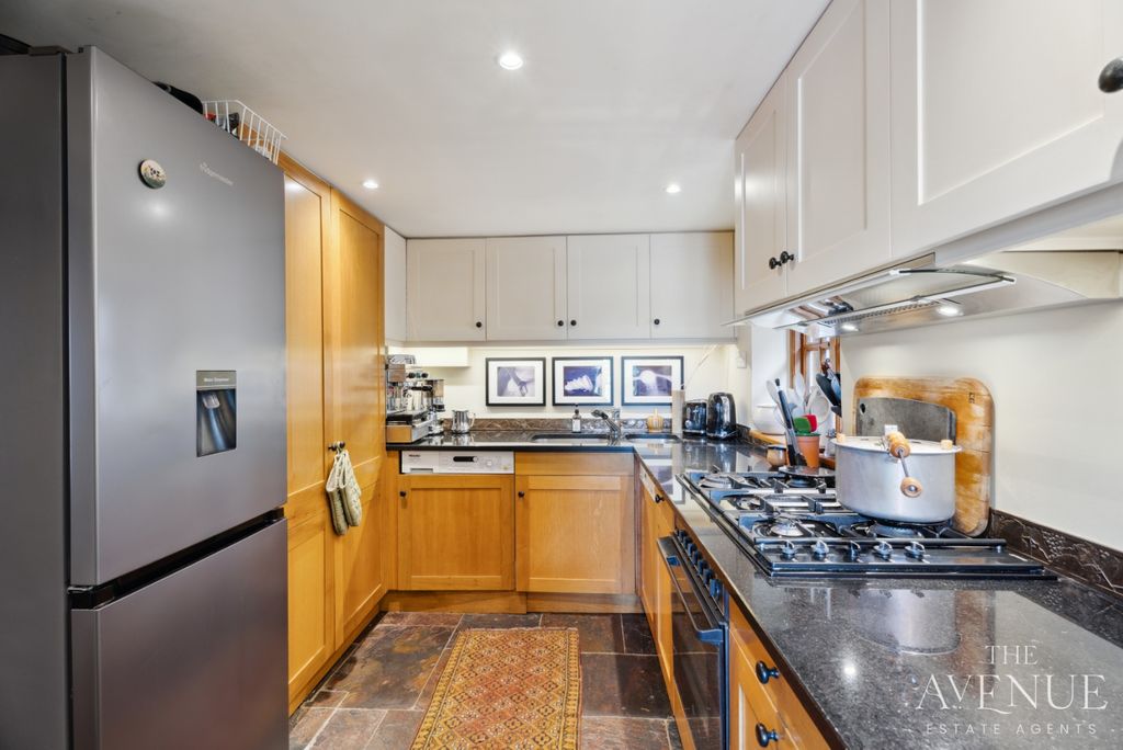 Property photo 3 of 16 4291707
