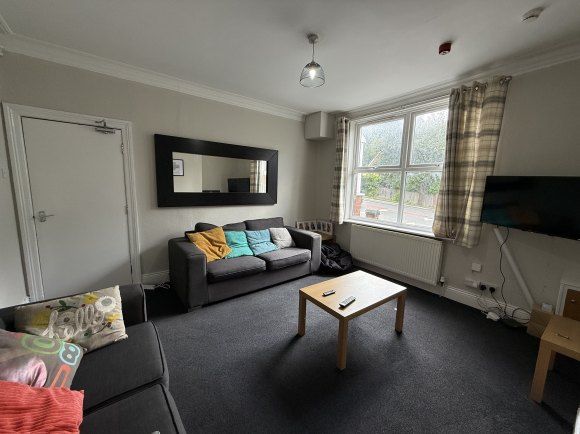 Property photo 3 of 19 Img_2542