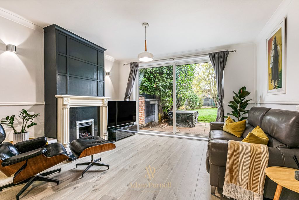 Property photo 3 of 26