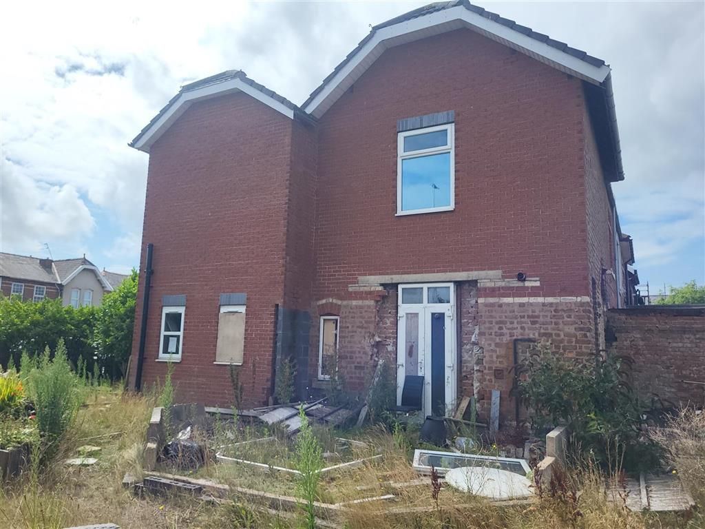Property photo 2 of 5