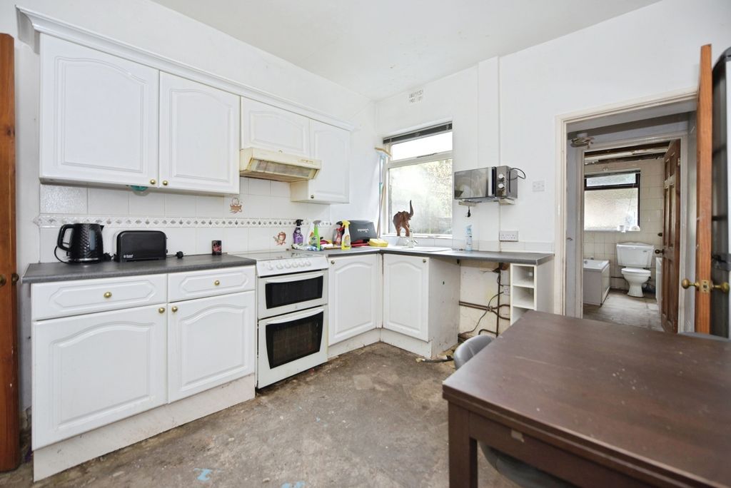 Property photo 3 of 15 Pbox-Img.Jpg