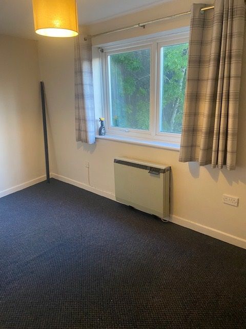 Property photo 2 of 3