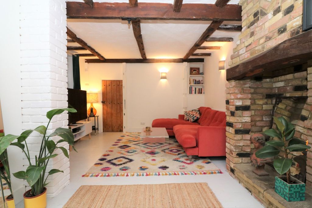 Property photo 2 of 19 518283