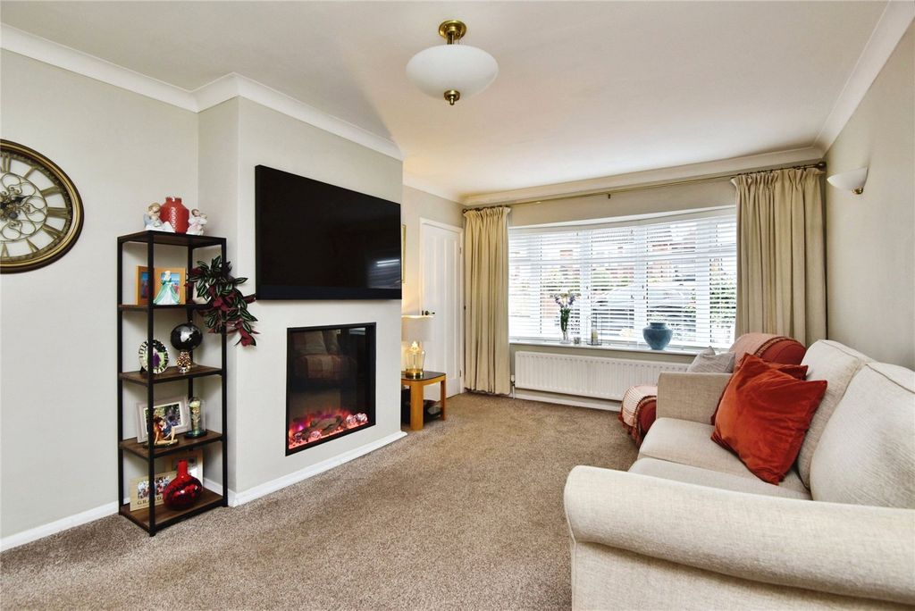 Property photo 3 of 14 Picture No. 07