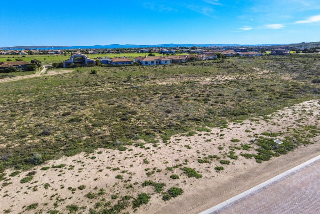 Property photo 1 of 18 La1708739