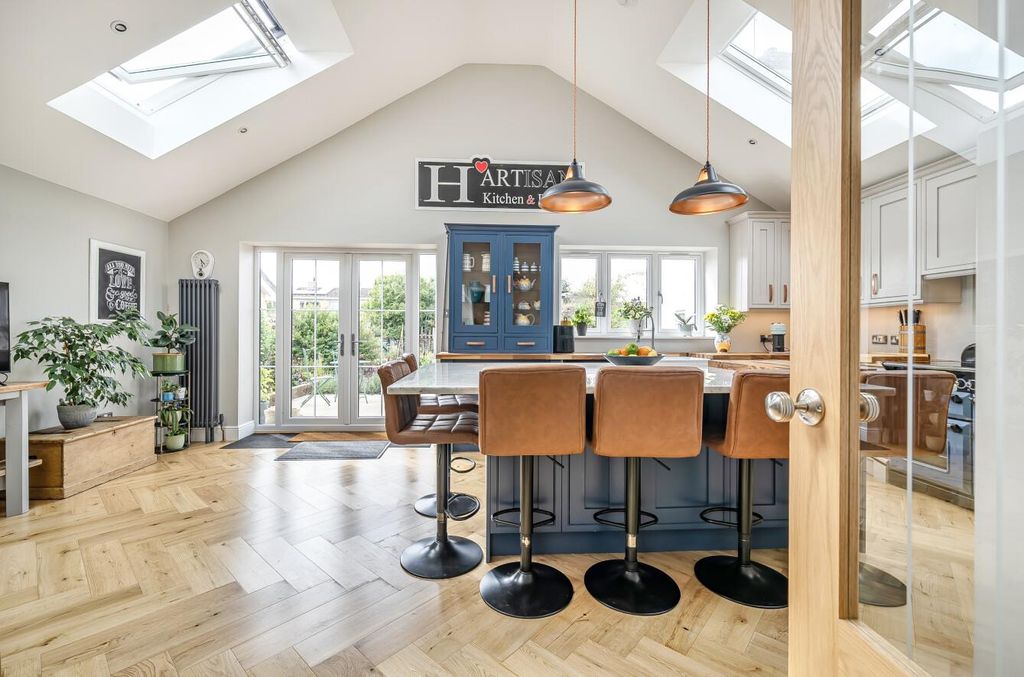 Property photo 2 of 18 1371223 (9).Jpg