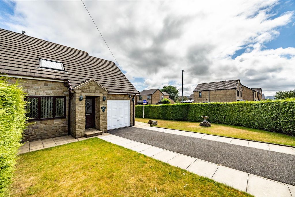Property photo 2 of 38 41Anmrhudds-030726-30.Jpg