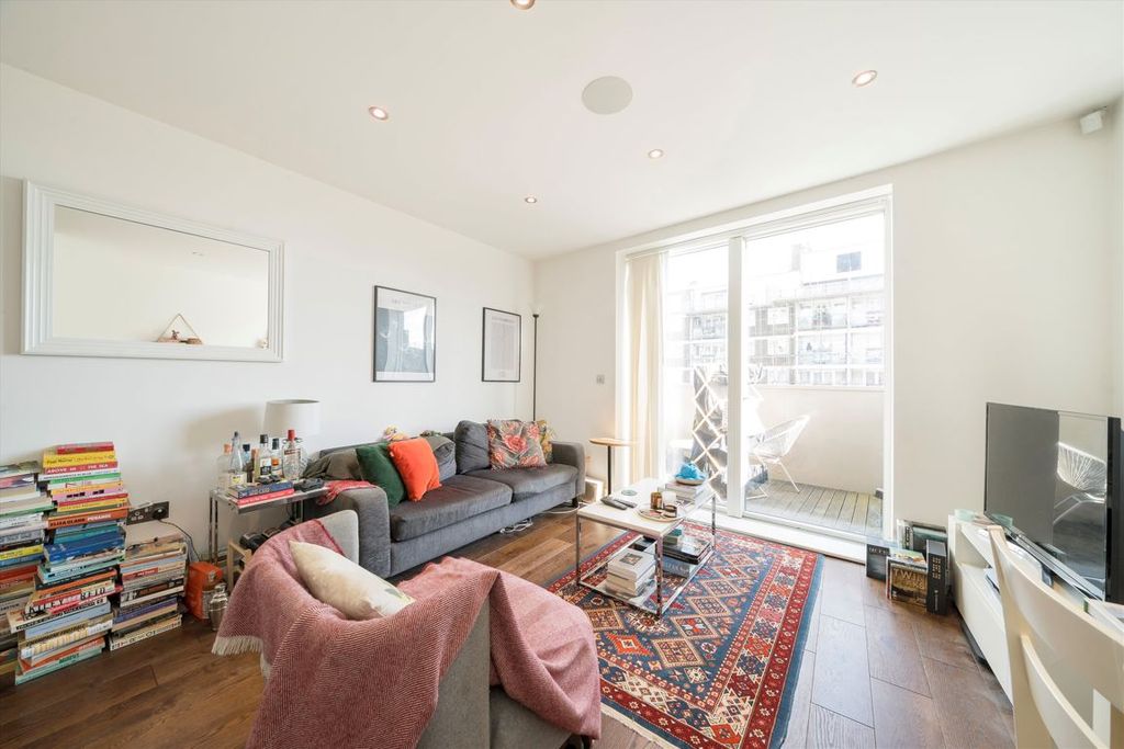 Property photo 3 of 9