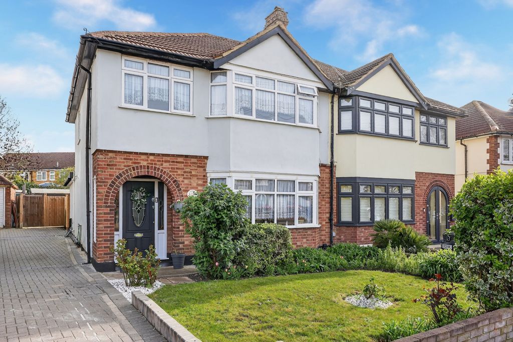 Property photo 1 of 25