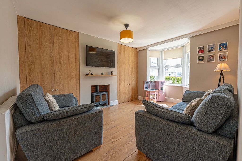 Property photo 3 of 25 3