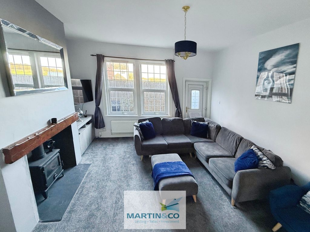 Property photo 2 of 20 5d64Ea91--468F-A3B2-D084F8B312F5-29905-0000045C50B