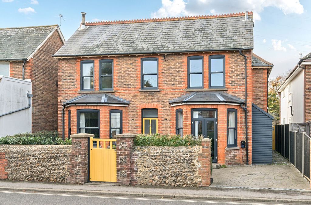 Property photo 1 of 23