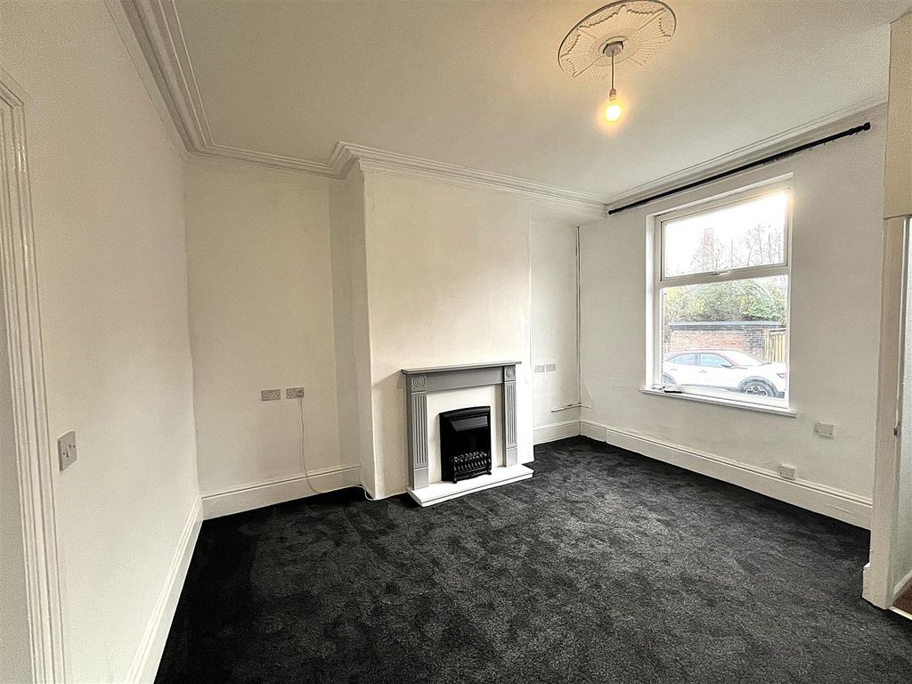 Property photo 3 of 11 Img_1938.Jpg