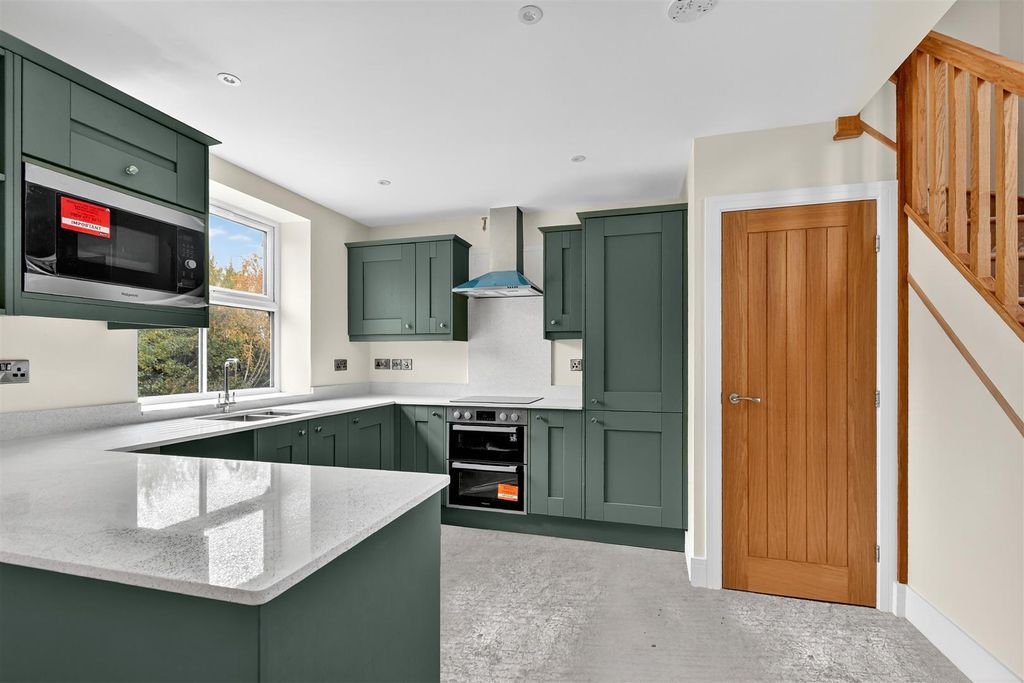 Property photo 3 of 14 Dsc_1451.Jpg