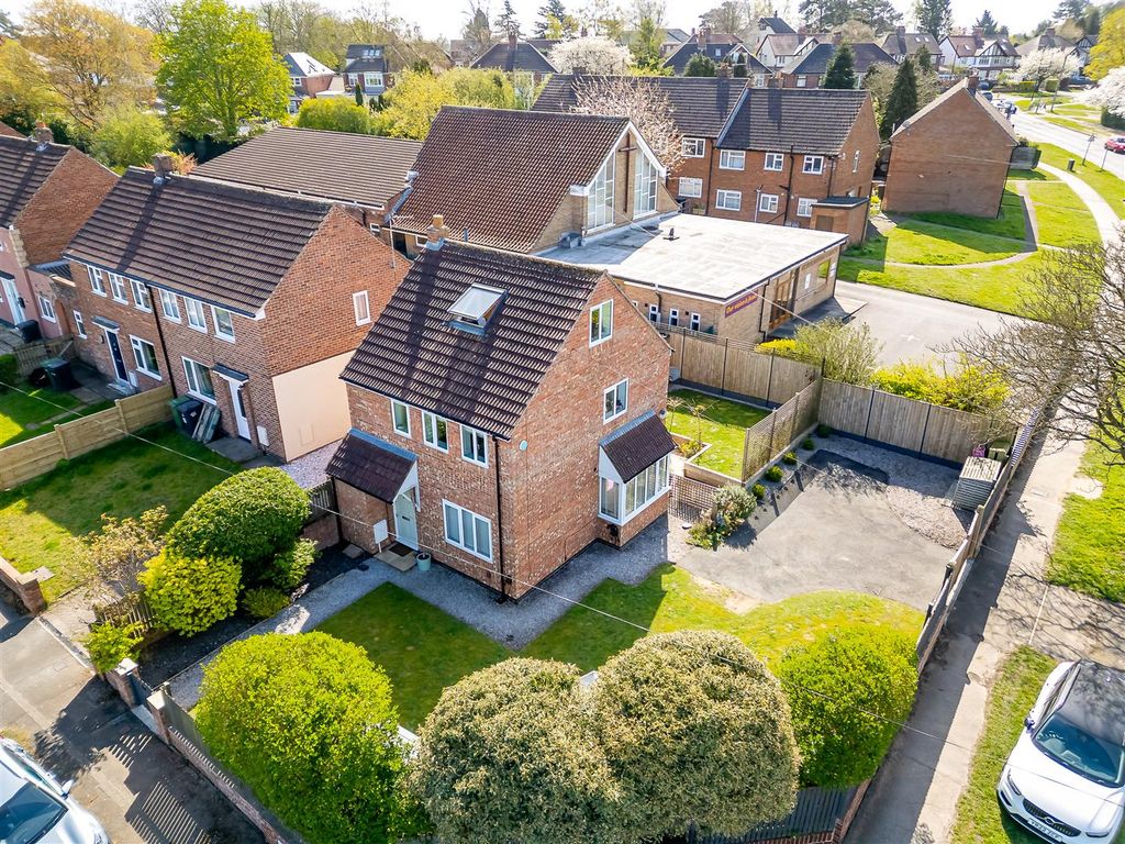 Property photo 2 of 20 External