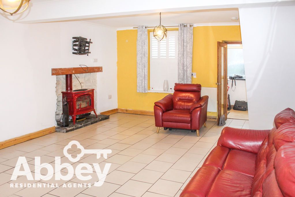 Property photo 2 of 19 Lounge/Diner 1