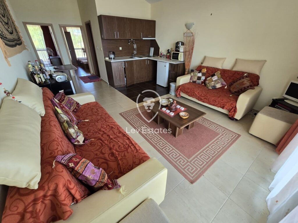 Property photo 1 of 14
