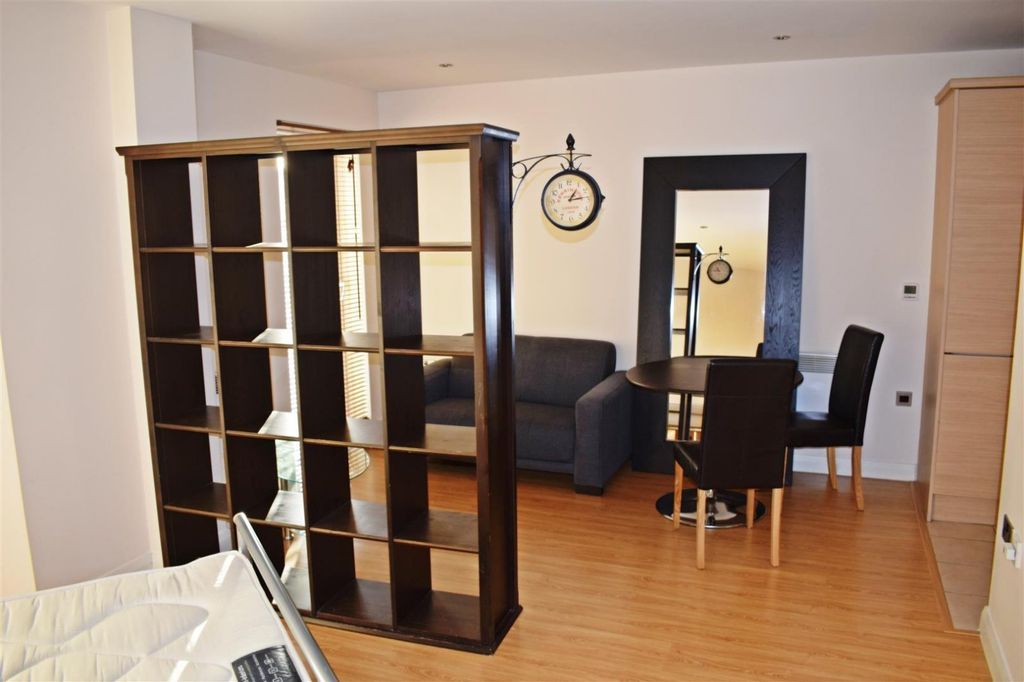 Property photo 2 of 9 Picture No. 09