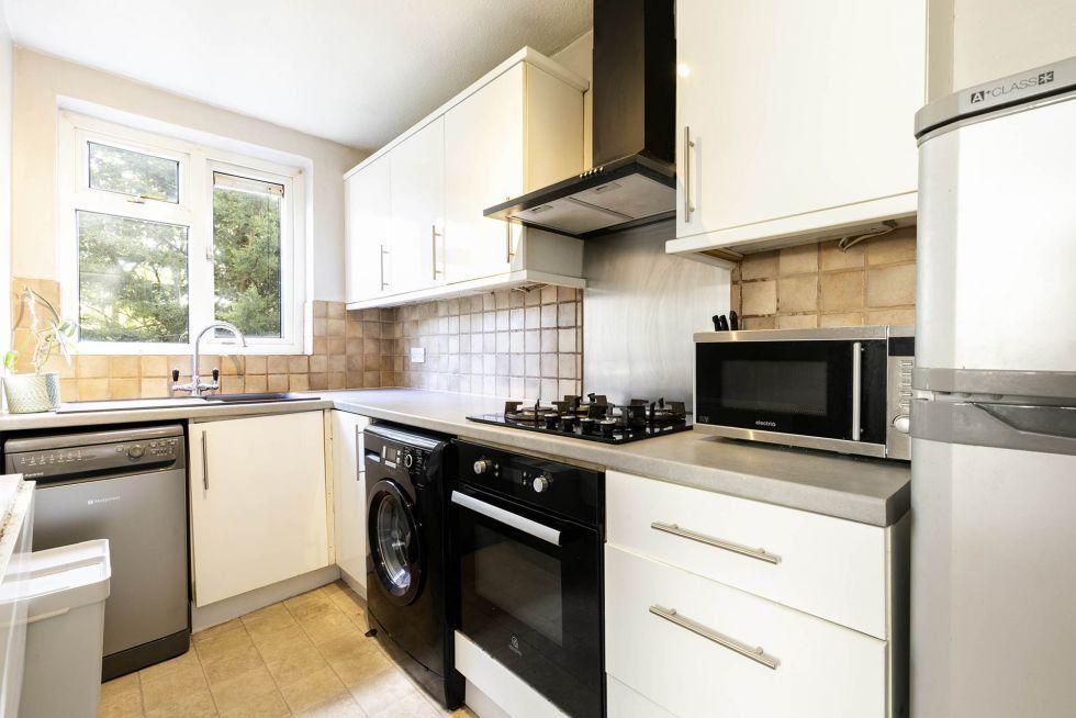 Property photo 2 of 4