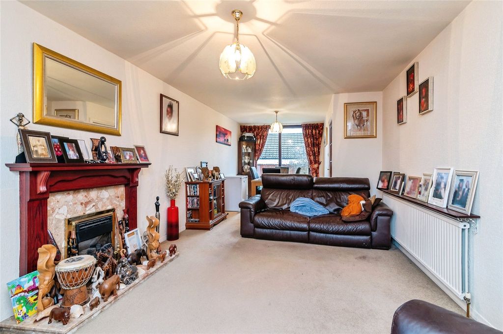 Property photo 3 of 15 Picture No. 22