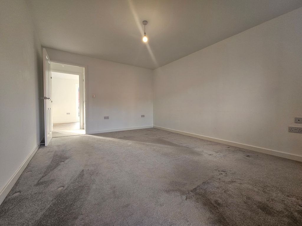 Property photo 2 of 25 Image