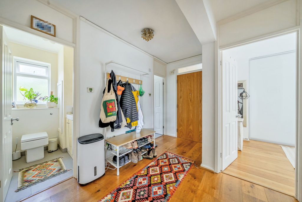 Property photo 3 of 14 1486072-13-6A4531...