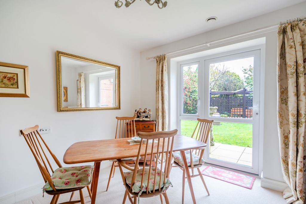 Property photo 2 of 20 1382030-18-691Da0932129B