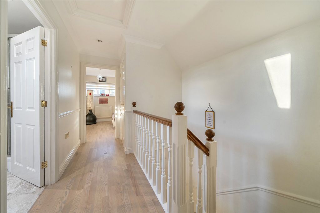 Additional image 35 of 6 bed country house for saleSandringham Drive, Dartford, Kent DA2