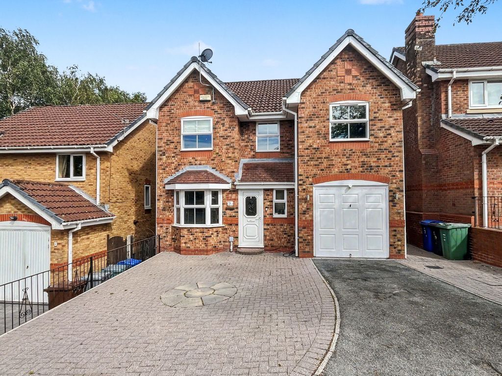 Property photo 1 of 40